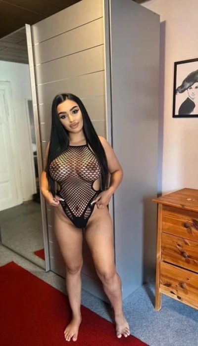 Yasmina Topservice