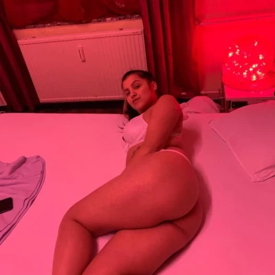 Zoe83