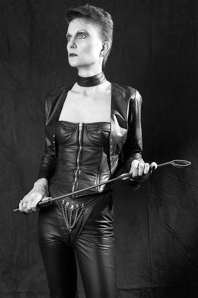 Domina Maren