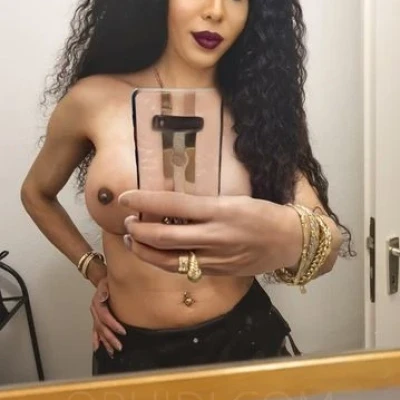 TS Vanessa XXL