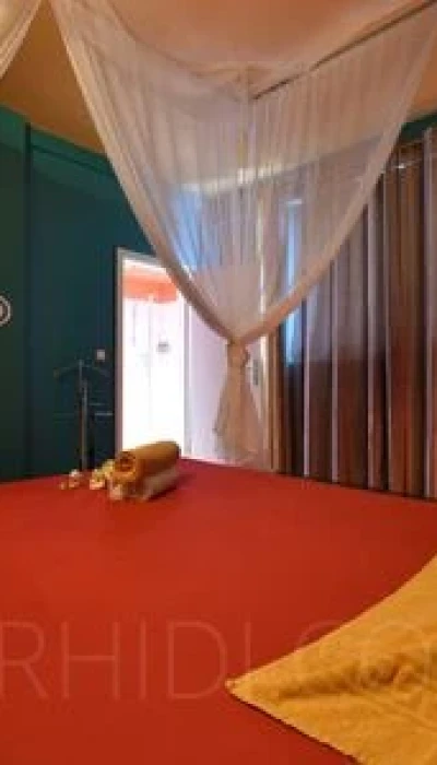 Suriya-Massagestudio