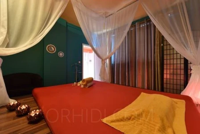 Suriya-Massagestudio