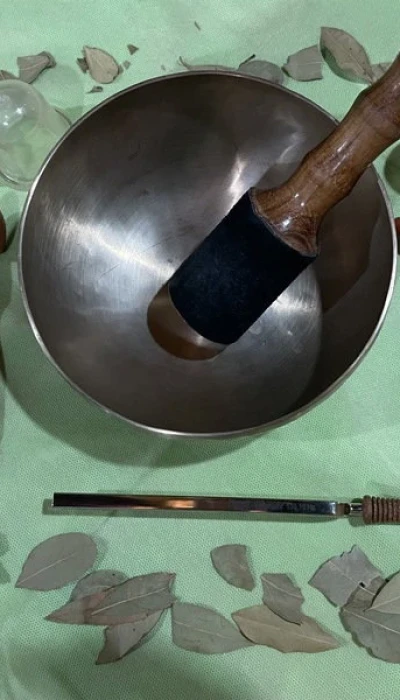 Charmantezertifizierte Massage Therapeutin