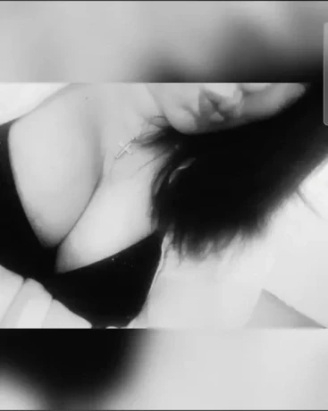 Intimbehaarte Kim Privat Diskret