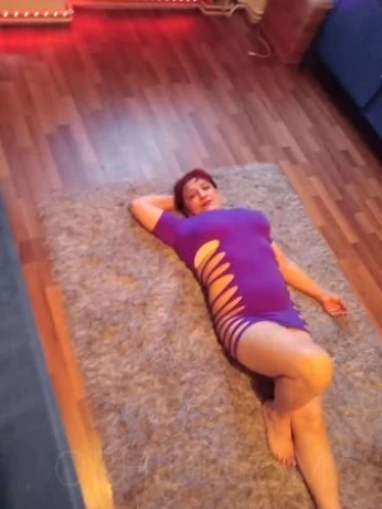 Anna *Brandneu Milf* Nur für eine Woche