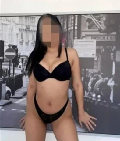 Selena215