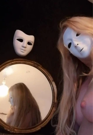 Neu Dana Deine Beruhrerin Tantrische Ol Ganzkorpermassagen