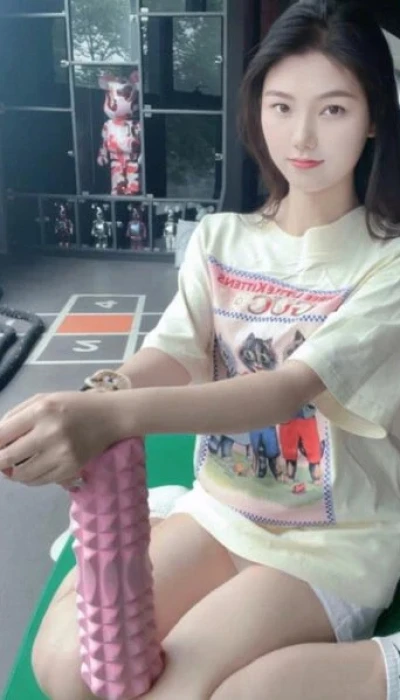 Neu Lily