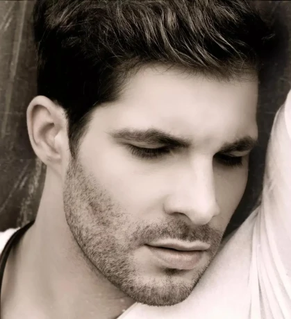 The Most Attractive And Stylish High Class Straight Male Escorts