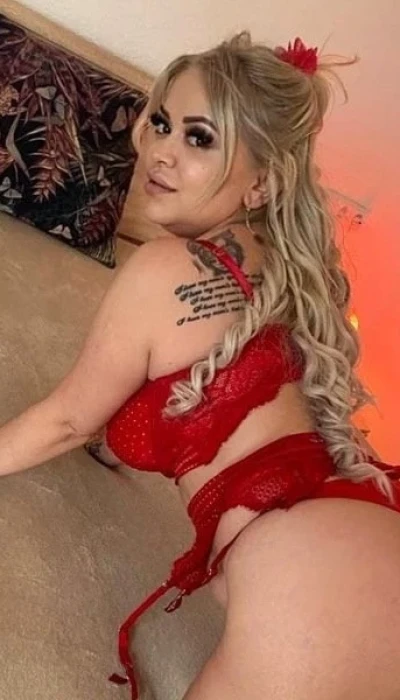 Karolina33
