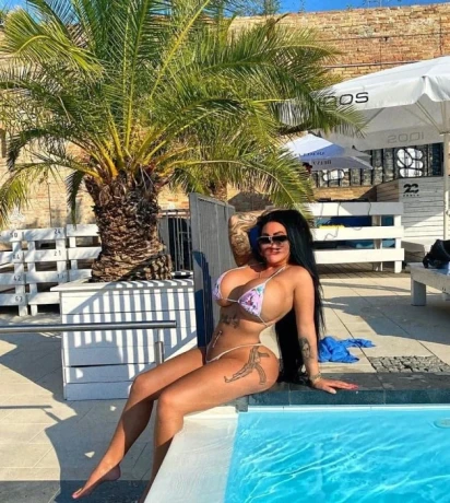 Amira