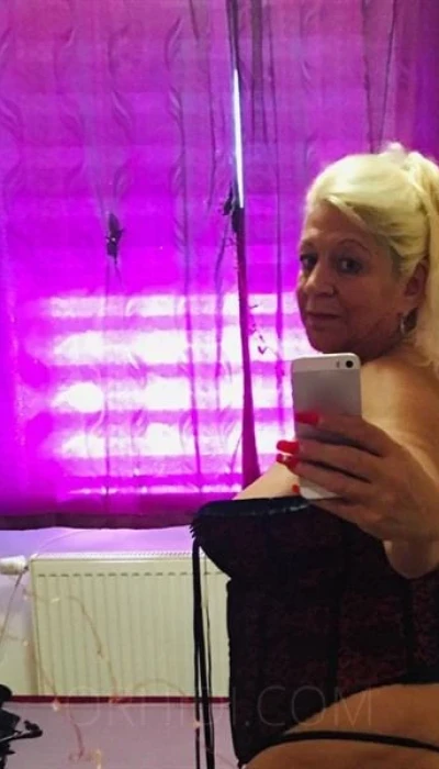 Deutsche Larizza, KS privat
