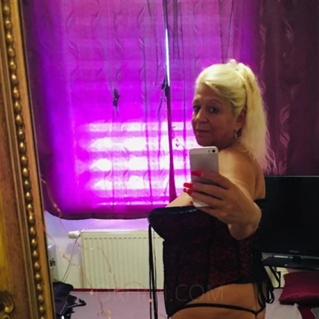 Deutsche Larizza, KS privat