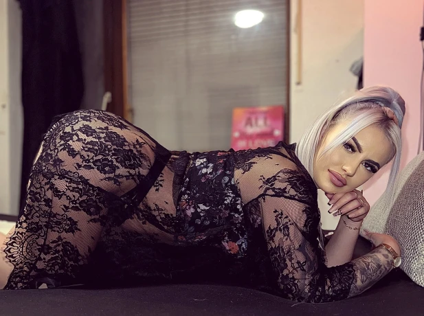Melina47