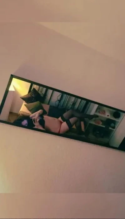 Intimbehaarte Kim Privat Diskret