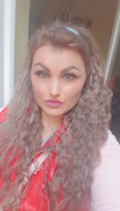 Jazmin Haushotelbesuche