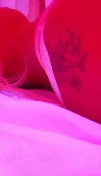 Natascha - Apartmenthaus Erotic Island