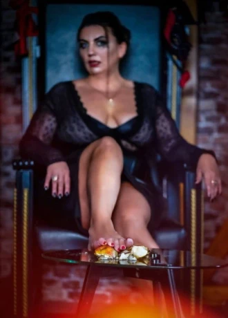 LADY KATRINA - Nur mit Termin