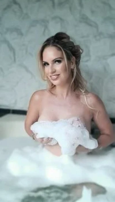 Camilla in der Villa Venezia