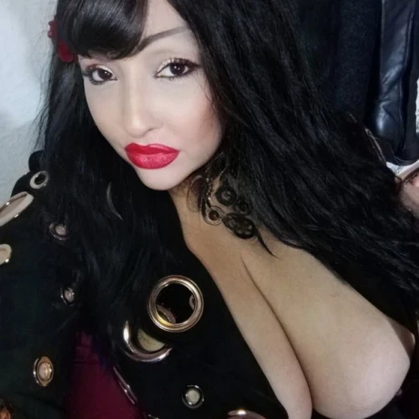 BIZZARLADY