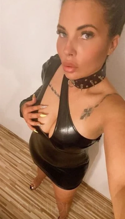 Herrin Lexy Fetisch Bizzar Domina
