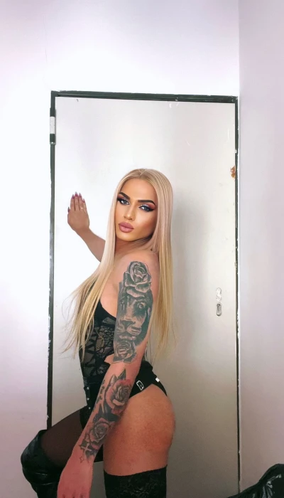 Emanuela008
