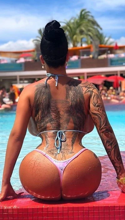 Amira