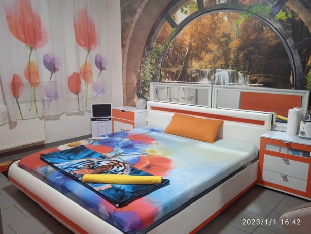 4 Hande Massage Mit Freundin