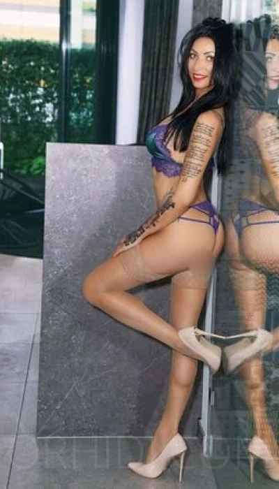 Ines Loren geile n*mph.