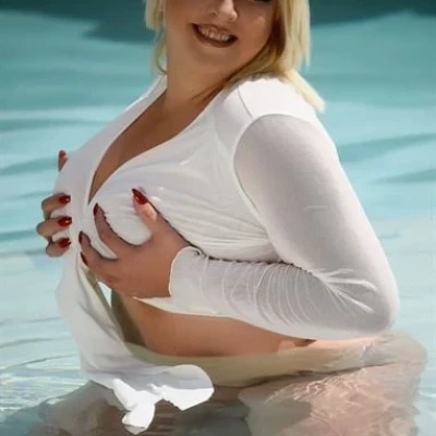 SANDRA - ERLEBE ETWAS BESONDERES !