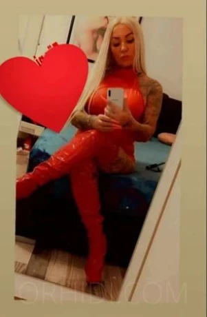 Tattoomodel Gina blond P*rno