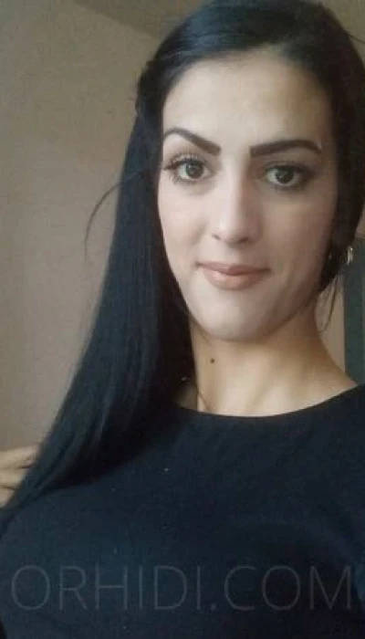 Elza aus Ungarn