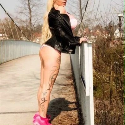 Fabienne Fox