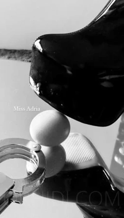 Herrin Miss Adria *neue Nr*