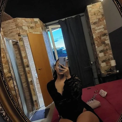 CURVY TEEN KIKA NEU im Haus 54
