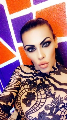 Ts Nikita Ganz Privat