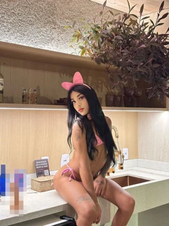 TS Julia Beatriz