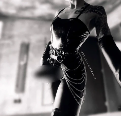 Domina Lady Lestrange