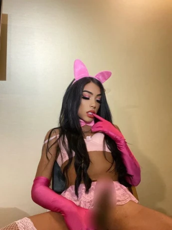 TS Julia Beatriz