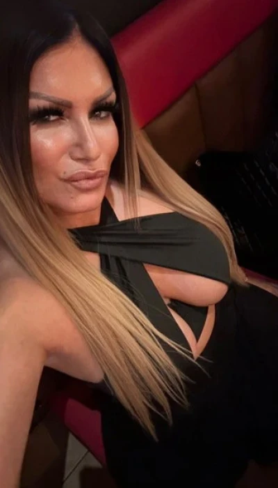 Lady Aylin Köln