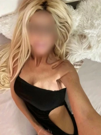 Domina 192m Amazone Nur Fur Kurze Zeit In Berlin