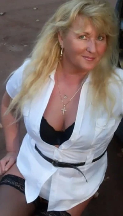Erika Heisse Milf