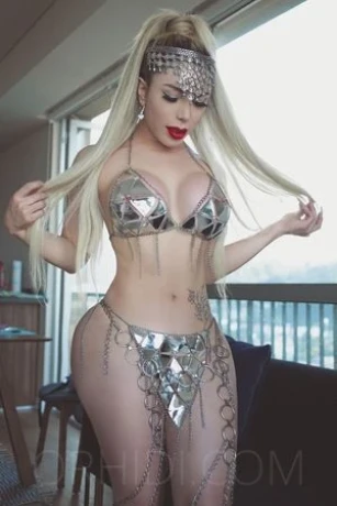 TS KHLOÉ XL