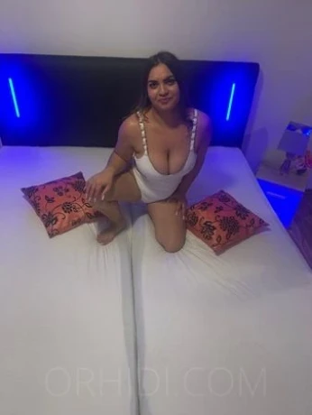 Dana GANZ NEU