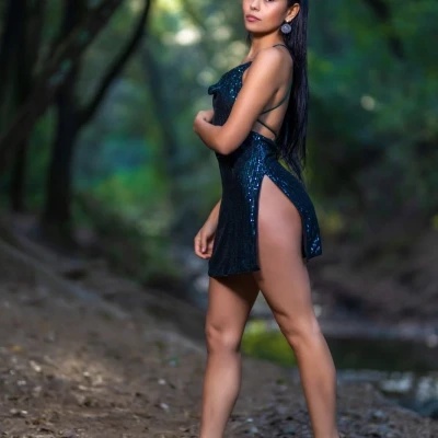 Emma Schone Latina