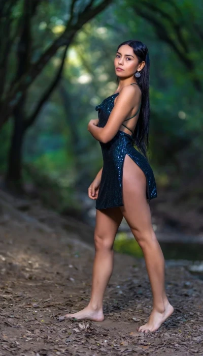Emma Schone Latina
