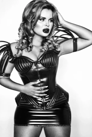 Domina Lady Lucia Lucifa