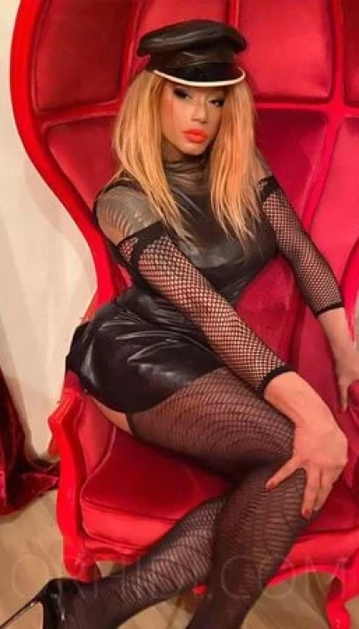 Brandneu TS Mistress Donatella