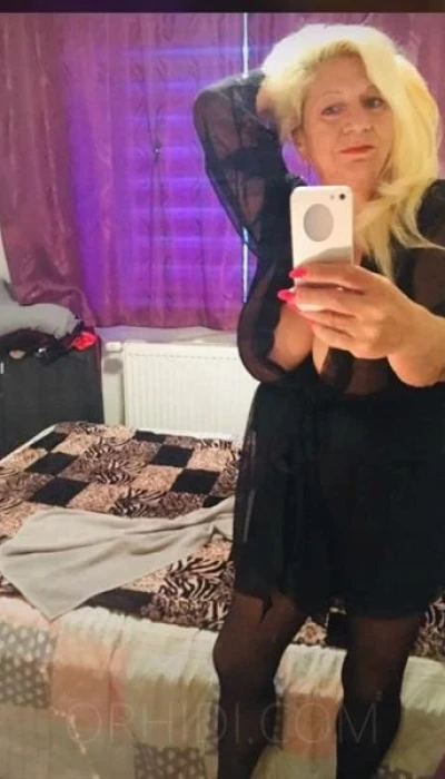 Deutsche Larizza, KS privat
