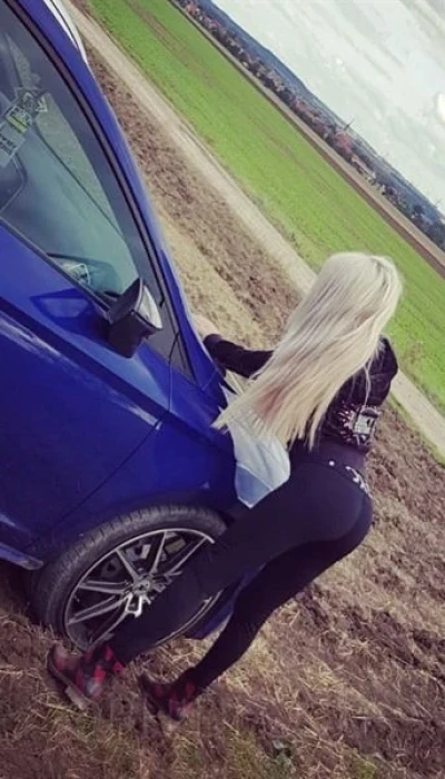 Deutsche junge(18+) Dame 100% echte Bilder